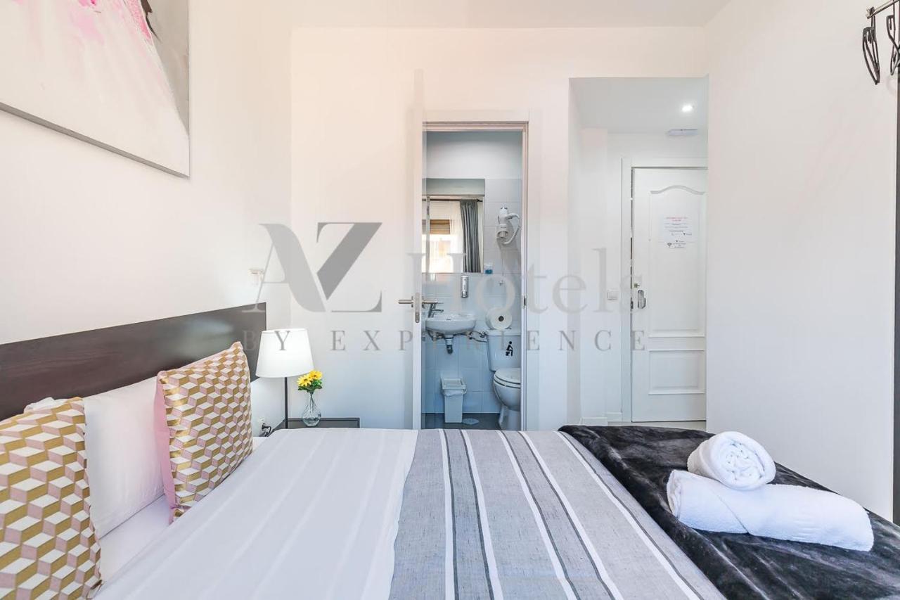 Ayz Sierra De Meira - Auto Check-In Property (Adults Only) Madrid Exteriör bild