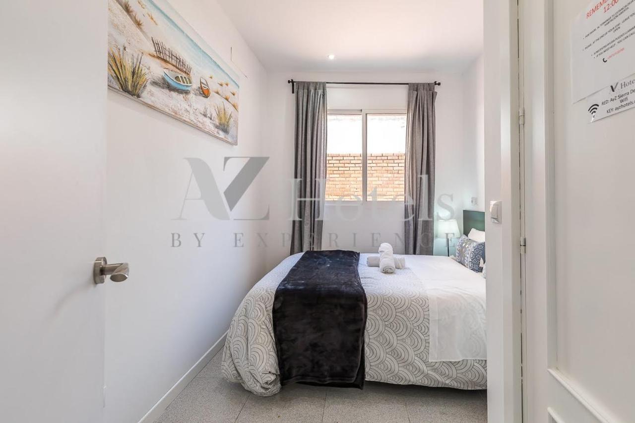 Ayz Sierra De Meira - Auto Check-In Property (Adults Only) Madrid Exteriör bild
