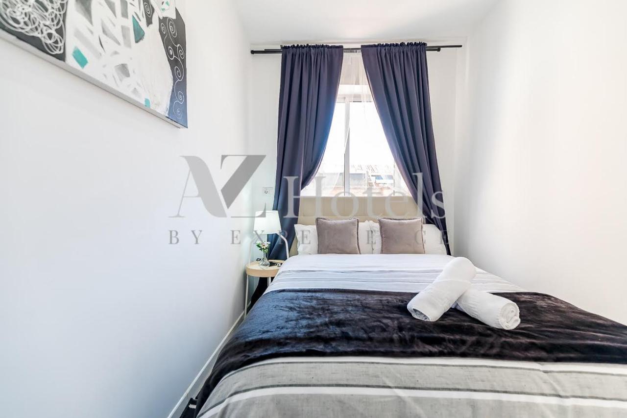 Ayz Sierra De Meira - Auto Check-In Property (Adults Only) Madrid Exteriör bild